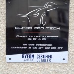 panneau pvc plexi façade magasin